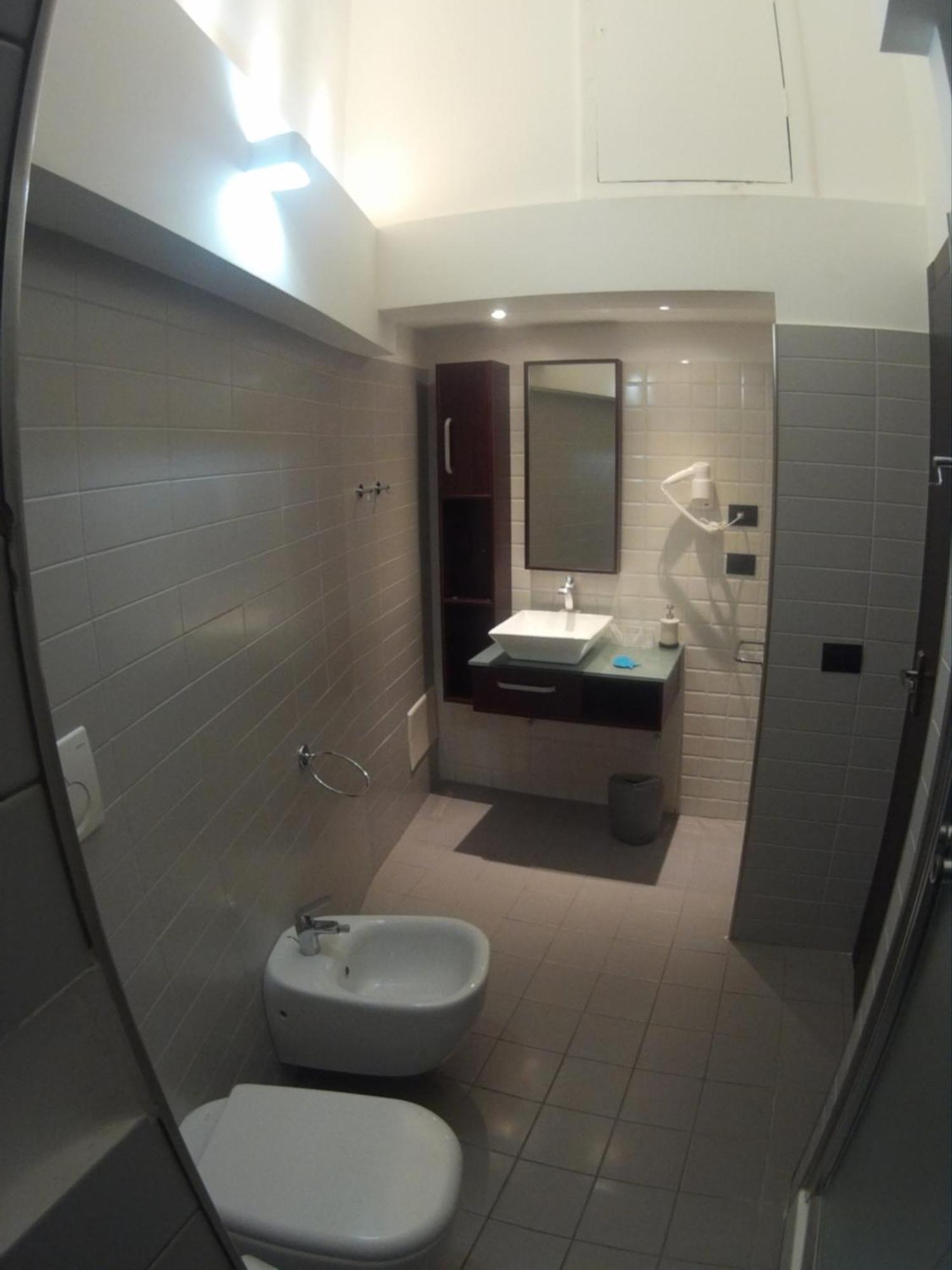 Dolce Vita Rooms Napoli Esterno foto